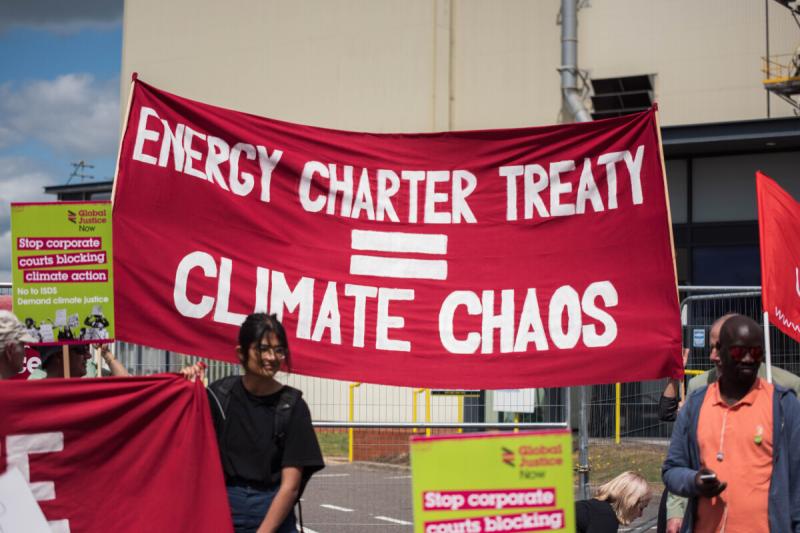 Energy charter treaty = climate chaos